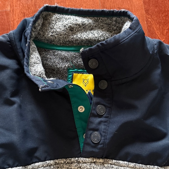 Prince & Fox Gray and Black snap top layer - Picture 2 of 3